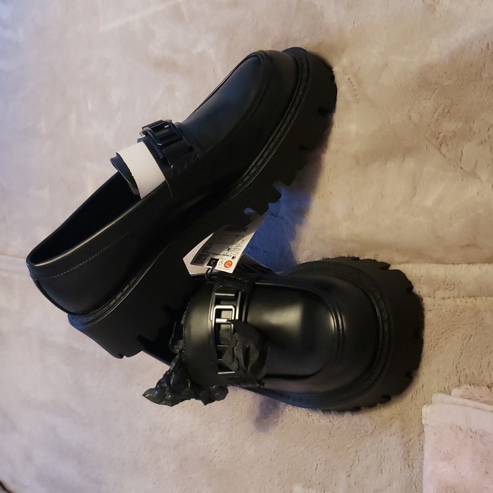Men's shoes